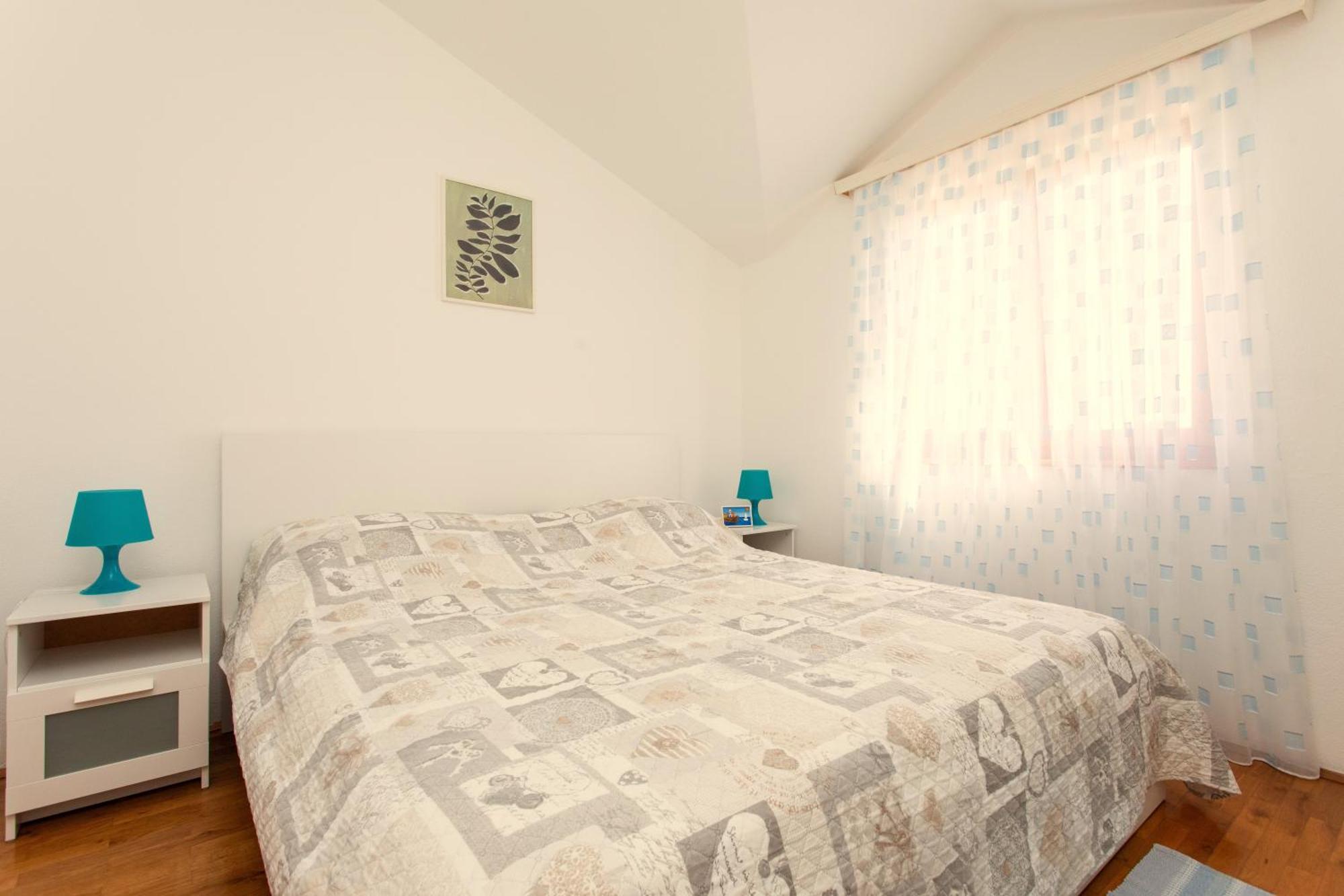 Holiday House Nena With Pool Vinišće Εξωτερικό φωτογραφία