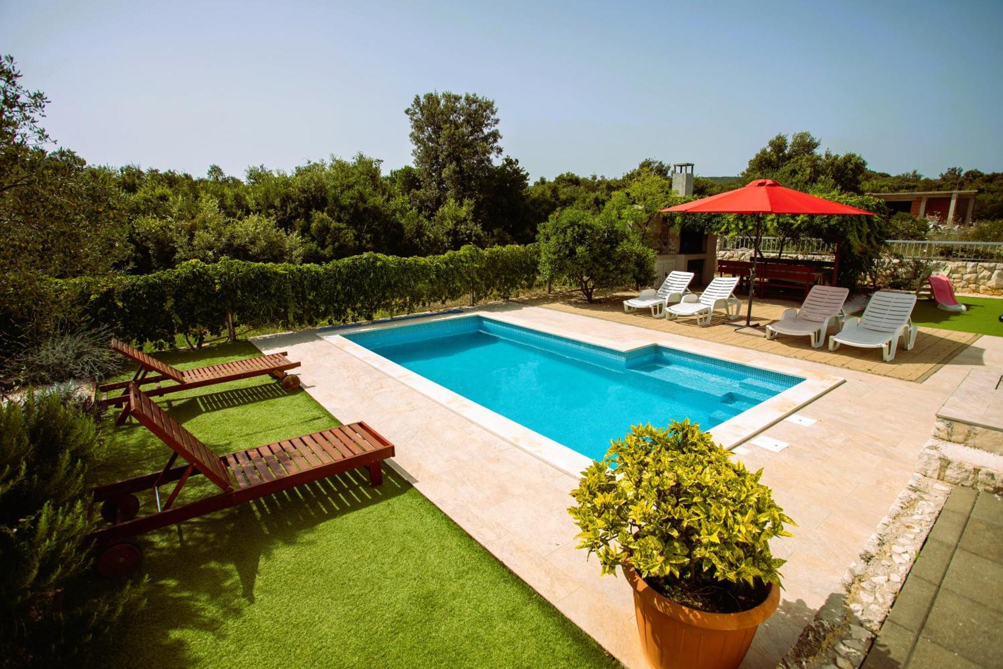 Holiday House Nena With Pool Vinišće Εξωτερικό φωτογραφία