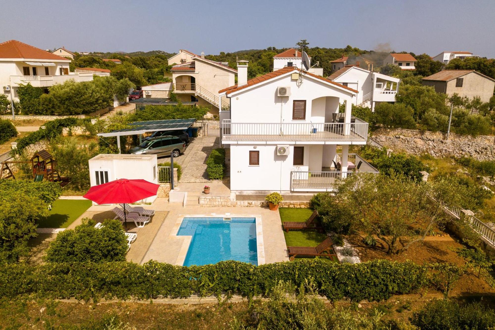 Holiday House Nena With Pool Vinišće Εξωτερικό φωτογραφία
